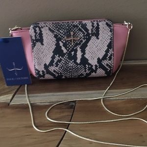 New with tags Pour la Victoire Ellie mini bag 👛